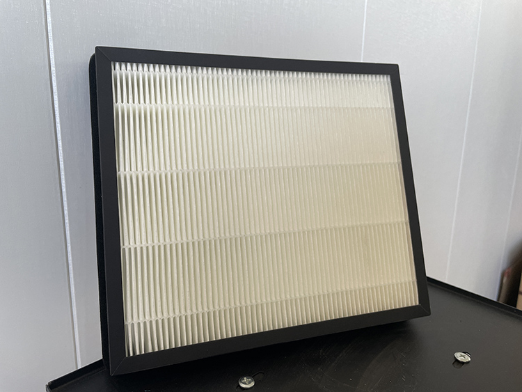 無(wú)隔板空氣過濾器是層流過濾器嗎